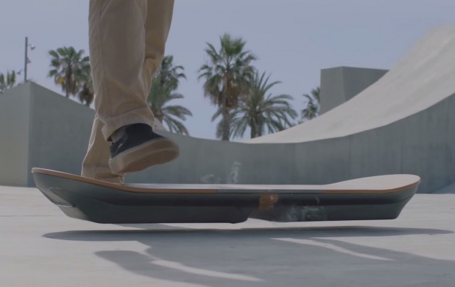 HOVERBOARDS TIME_LEXUS