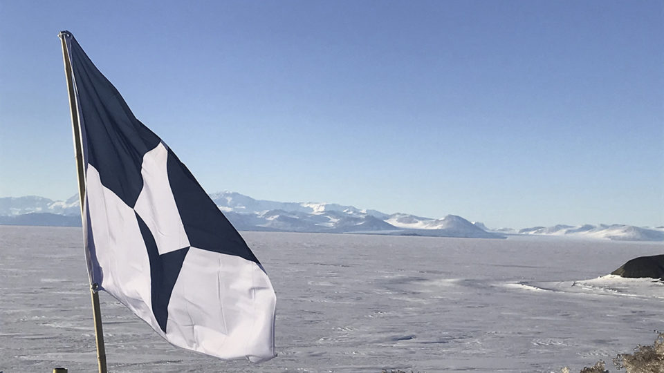 TRUE SOUTH, a new flag for Antarctica’s conservation